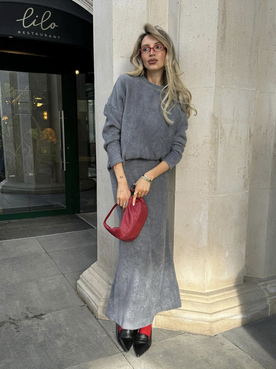 Elegant Soft Thick Round Neck Sweater and Mermaid Skirt Set Womens OL Style Autumn Winter Fashion Wholesale Available