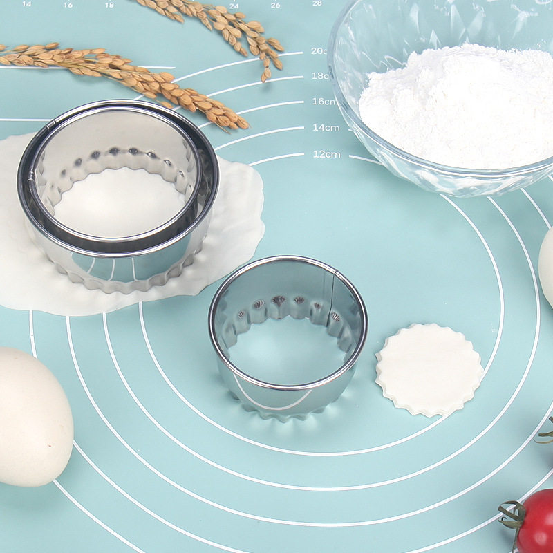 Kitchen Tools Dumpling Skin Large and Medium small size Stainless Steel Dental Round Dumpling Cutting Tool 3-Piece Dumpling Skin Mold