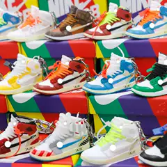 Chao Brand Joint Name 1 Generation AJ Shoes Keychain Mini Basketball Shoes Jewelry Foreign Trade Hot Explosions Bag Pendant