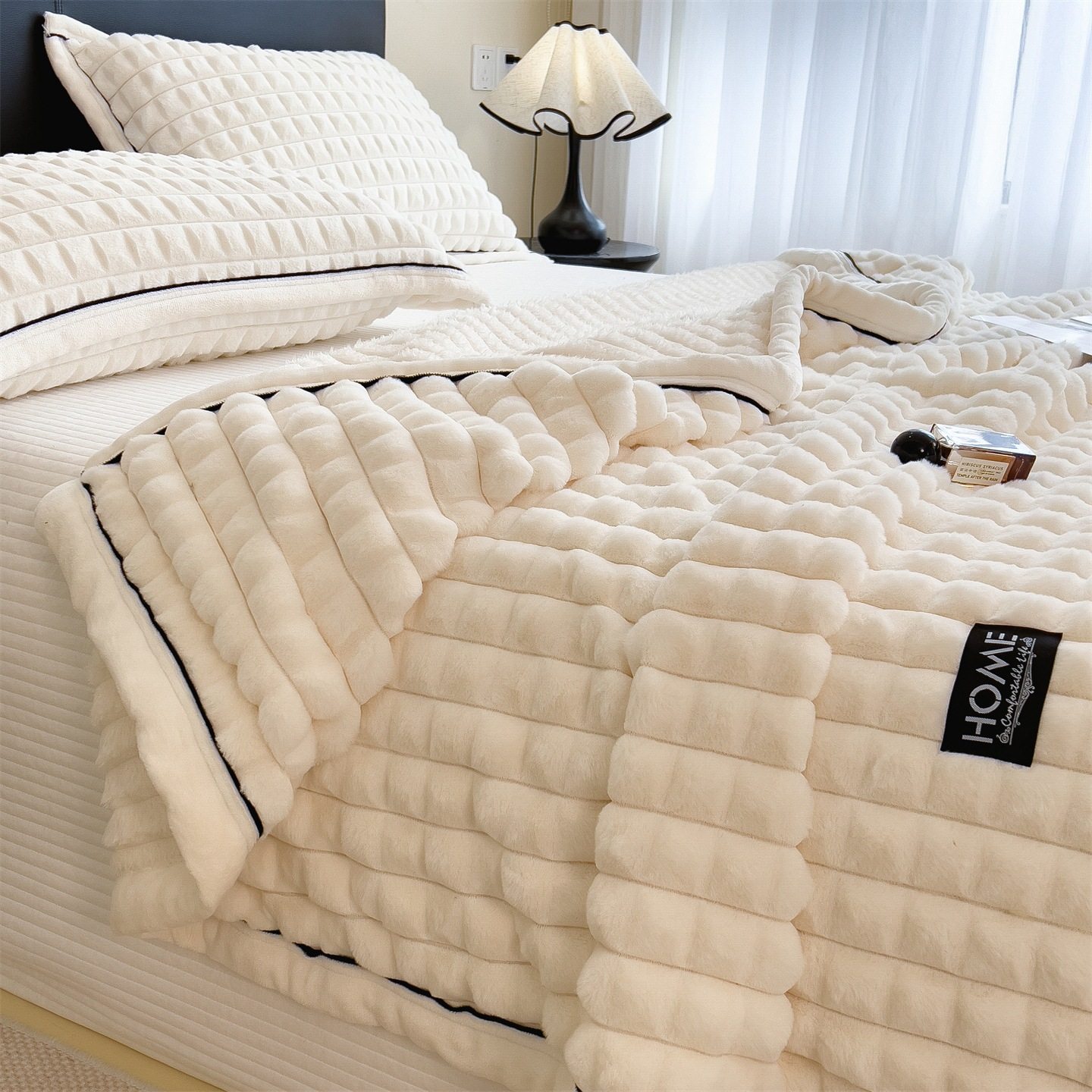 Cross-Border Class a High-Weight Gold Turtle Velvet Blanket Thickened Multifunctional Double-Sided Milk Velvet Blanket Sofa Cover Blanket Wholesale