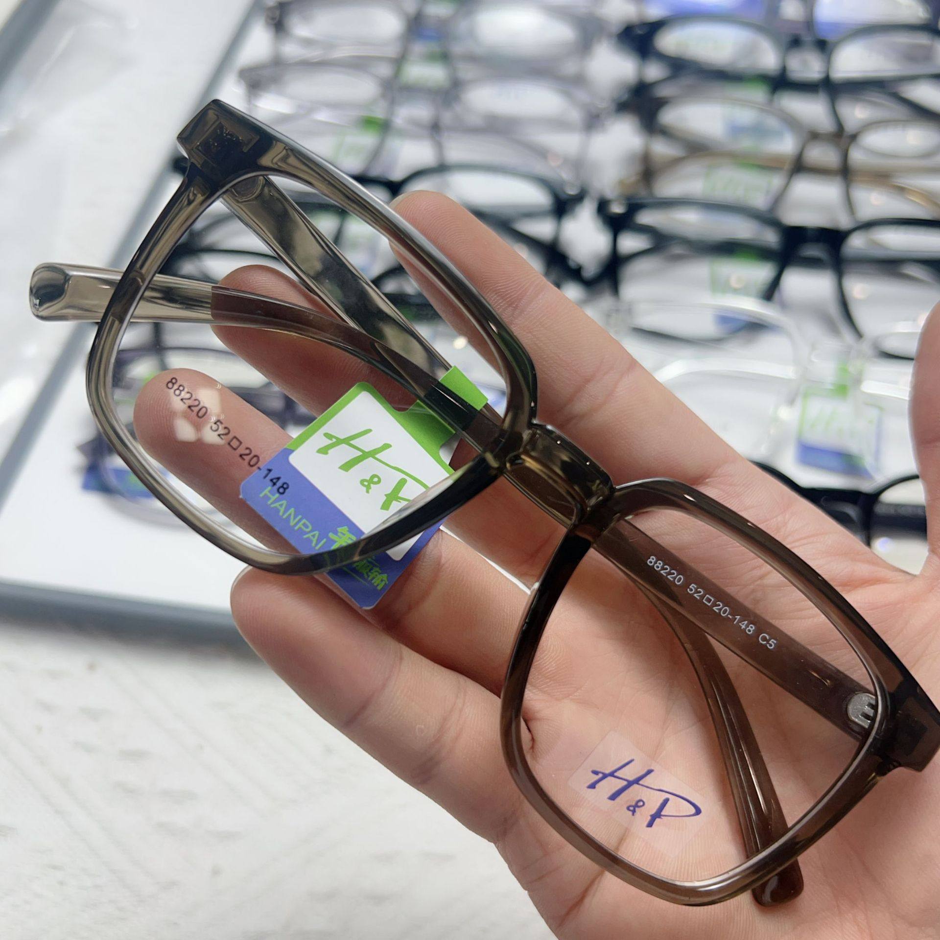 Men's and Women's Plate Large Frame Cyber Celebrity Flat Mirror Plain-made All-match Short-sighted Mirror Frame Red Riding Book Same Ultra Light Mirror Frame