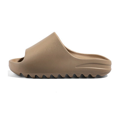 Putian Yeezy coconut slippers for men in summer, non-slip and odor-resistant, trendy thick-soled casual sandals