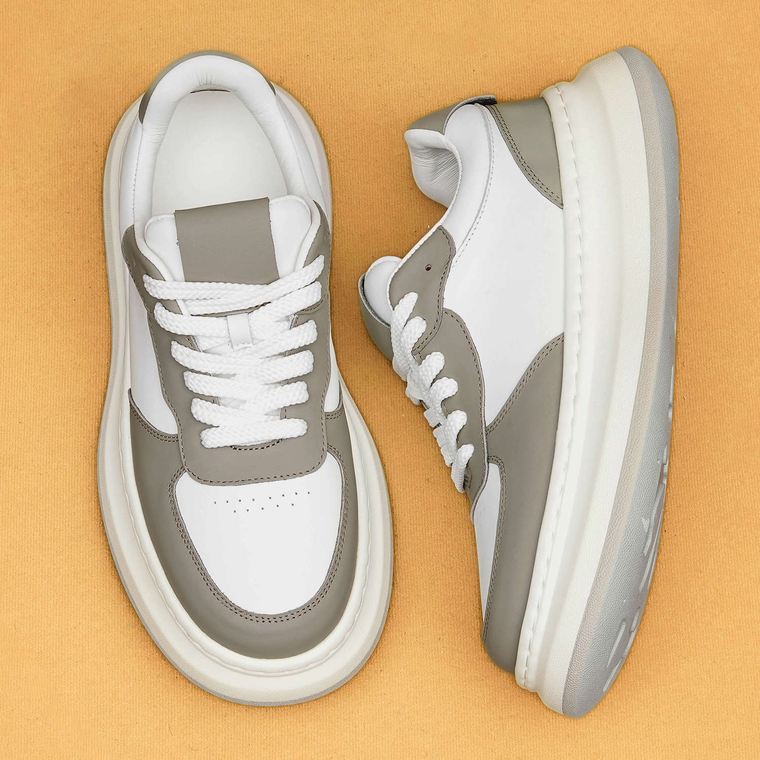 Giày Da Nam Chất Liệu Da Bò Đế Mềm Đế Cao