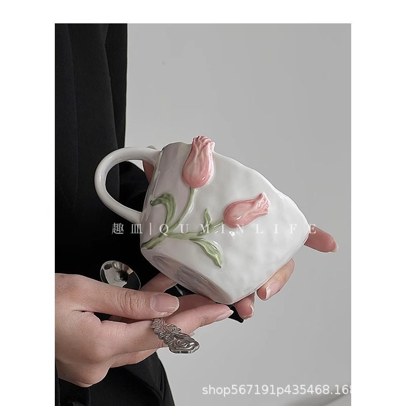 Ins Style Girl's Heart Cute Anaglyph Ceramic suit Tulip Flower Plate Anaglyph Stereo Water Cup Simple Meal