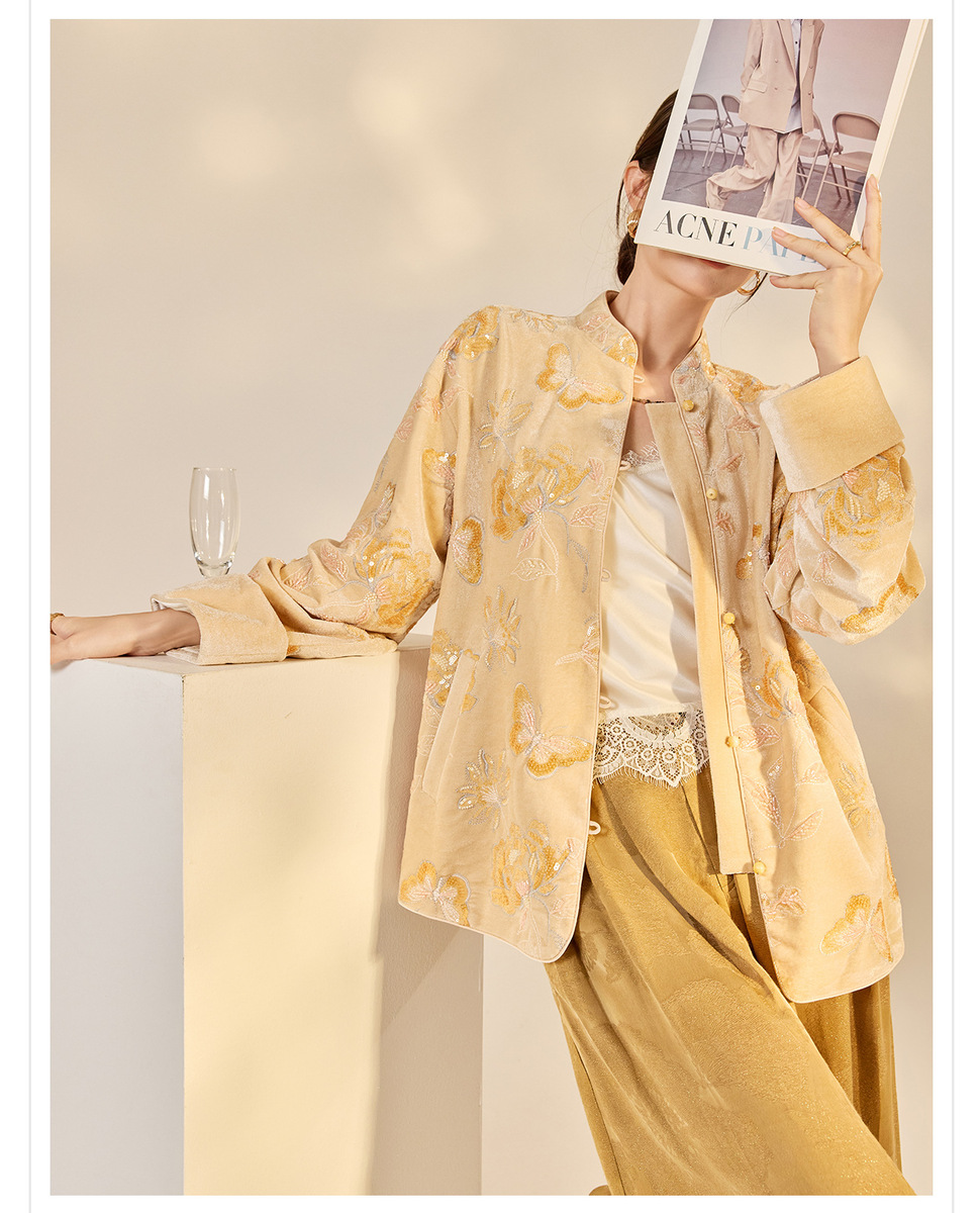 Áo khoác nữ cổ đứng dài tay thêu hoa đính kim sa phong cách retro — Màu cam mơ (giao hàng trong 7 ngày), Màu cam mơ (giao hàng trong ngày)