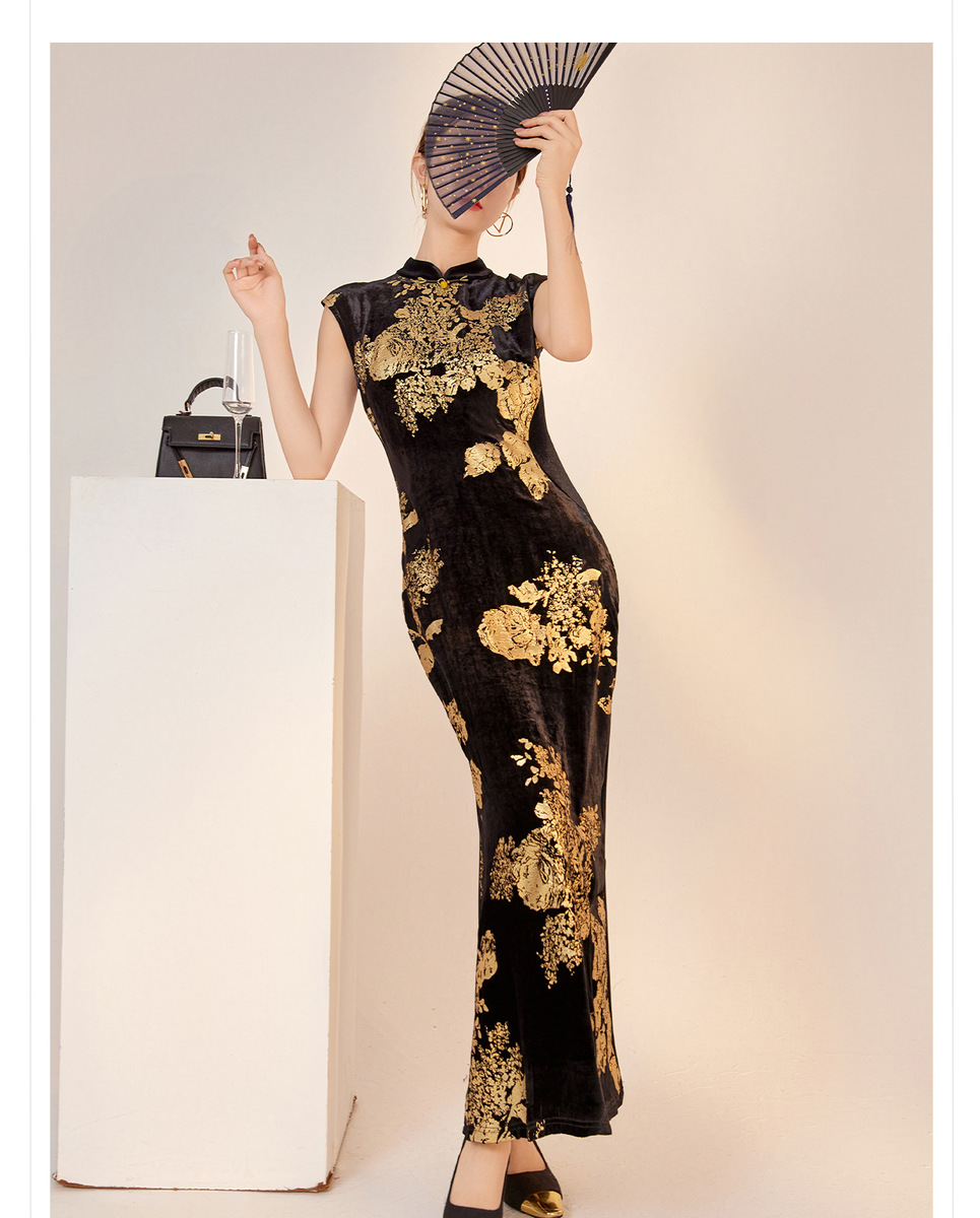 Set áo choàng cape kèm đầm dài thêu hoa họa tiết cây cỏ thanh lịch cho nữ — Váy (giao hàng trong 7 ngày), Áo choàng ngoài (giao hàng trong 7 ngày)