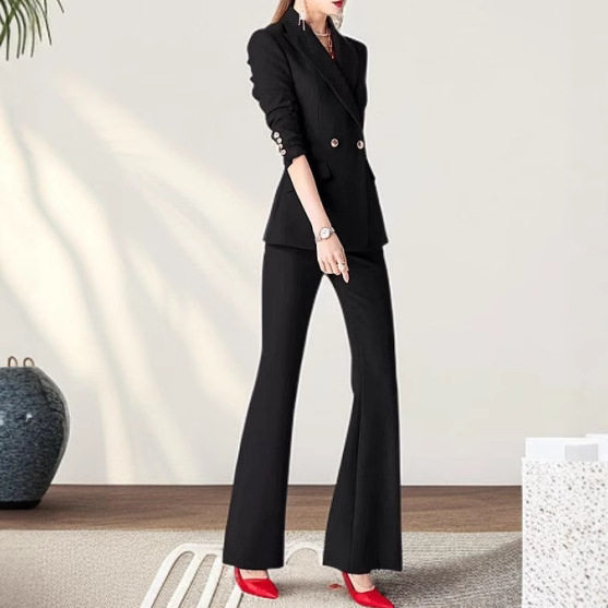 Womens Tailored Suit Set Elegant Design Flared Trousers Professional Attire Ideal for Business Meetings Wholesale