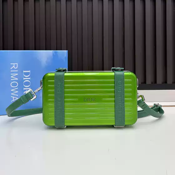 2026 New Model Box Bag, High-Value Aluminum Hard-Shell Crossbody Bag, Collaboration Edition Luggage Bag, Unisex