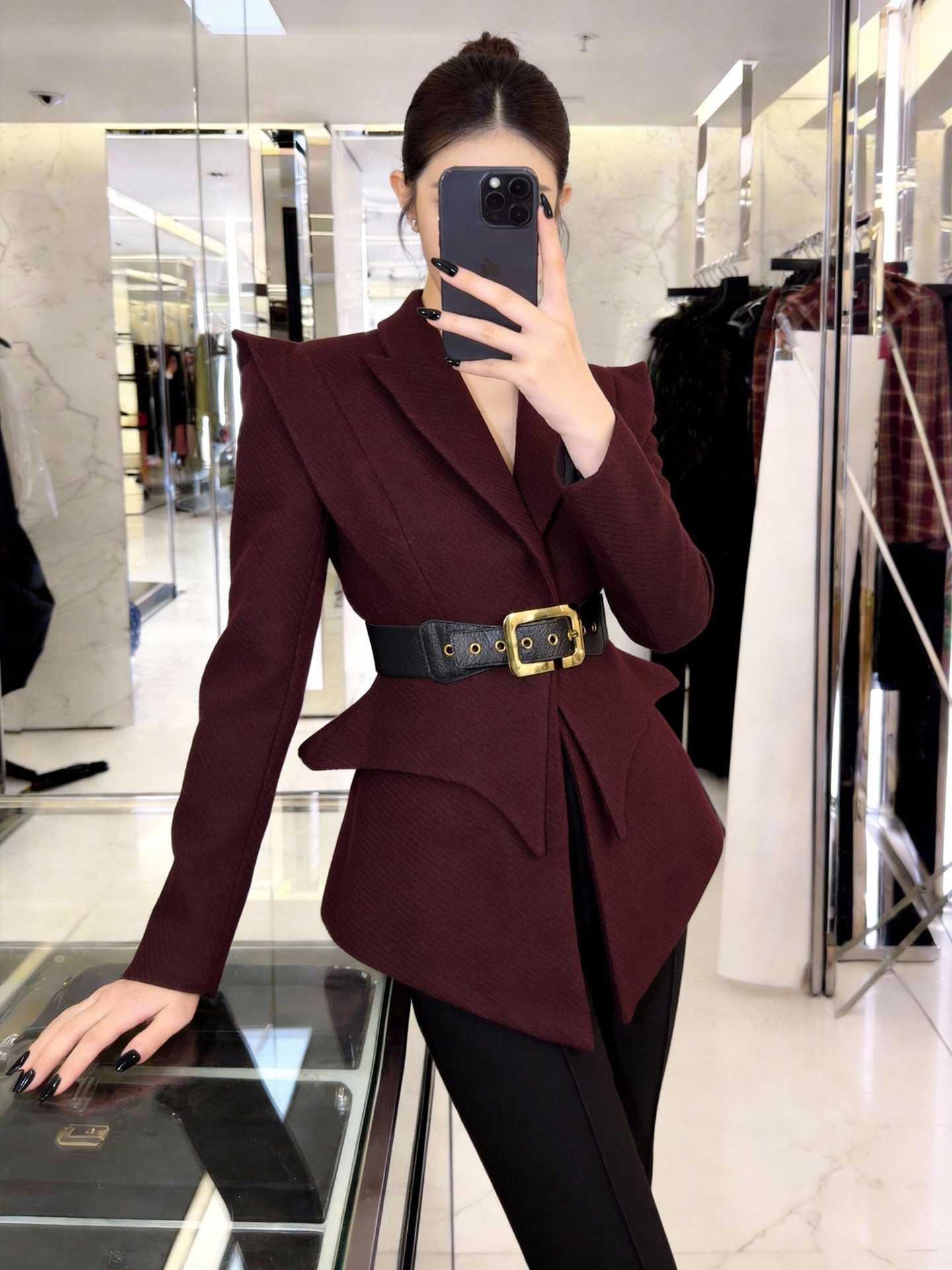 Vải polyester
