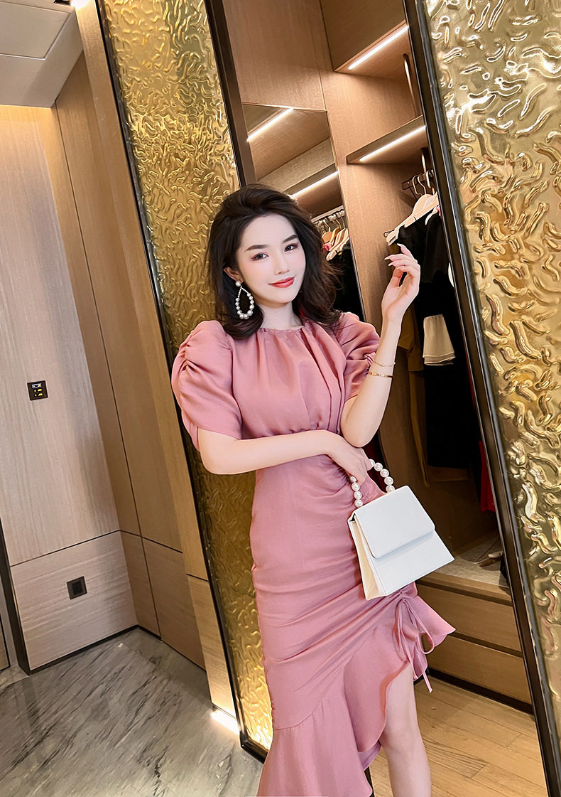 Đầm suông nữ midi cổ tròn tay bồng đuôi cá — [Hồng] chi tiết 4