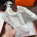 White-mesh