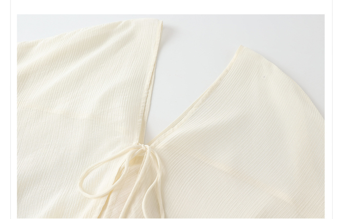 Set áo khoác cardigan dáng rộng phối váy hai dây ren gợi cảm — áo khoác màu hồng, Áo khoác mơ, váy treo
