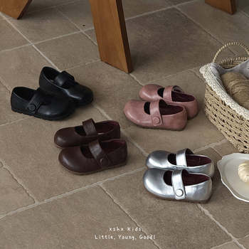 Xshx Korean Kidsren's Small Leather Shoes with Wide Exhibition Toe, Neutral Style, Autumn New Style, Simple Retro Velcro Rubber for Boys and Girls