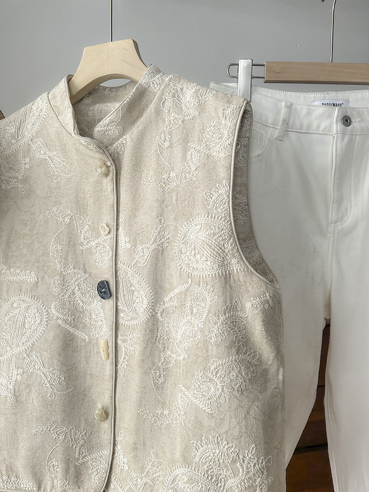 New Chinese-Style Heavy Embroidery National Style Vest Layered Tank Top Linen Sleeveless Jacket Top for Women 2026