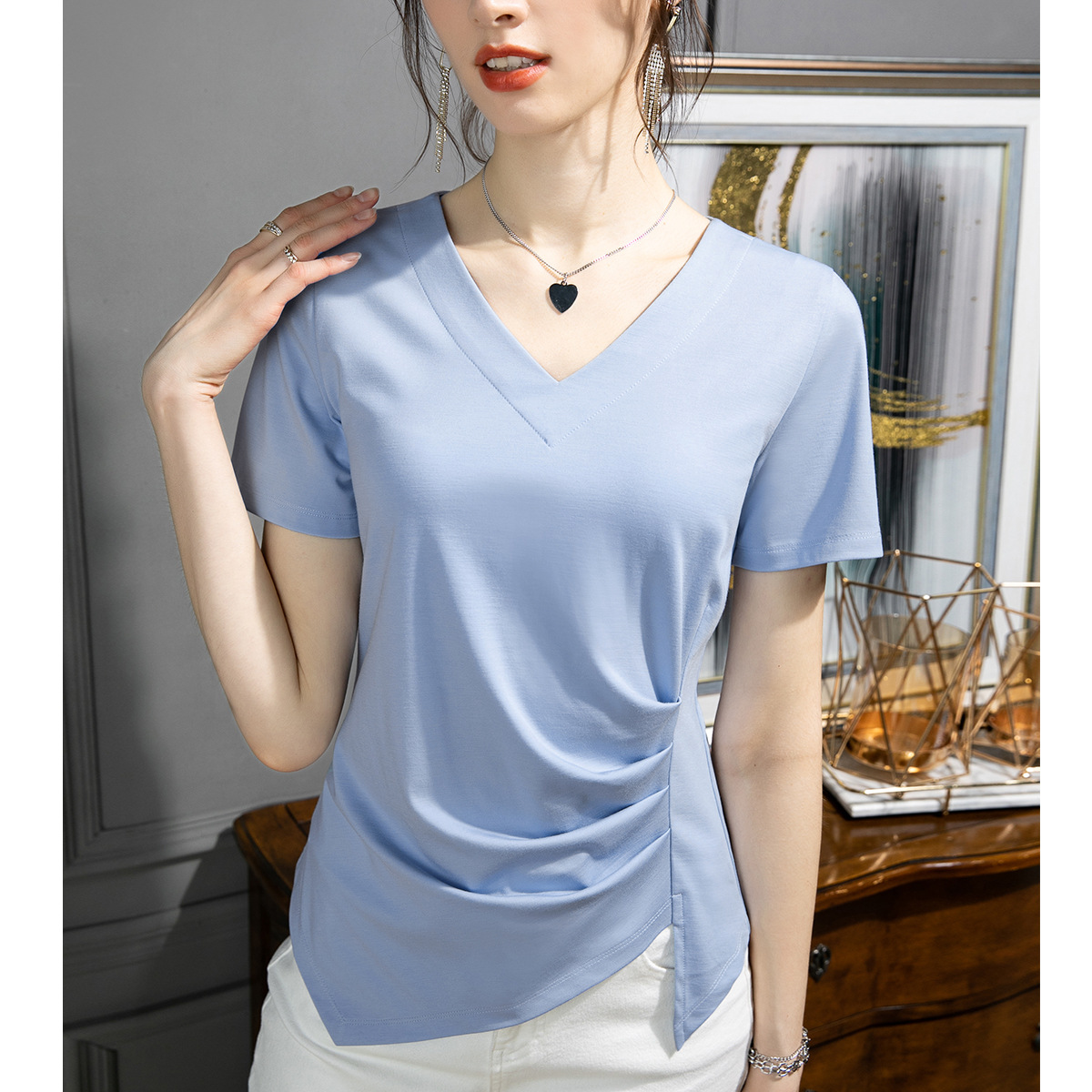 Short sleeve tShirt Female Clothes 2022New Female Irregular Open Fork Show Thin Unique Jacket Cotton tShirt A Item On behalf of  短袖t恤女衣服2022新款女装不规则开叉显瘦别致上衣棉t恤一件代发 Short sleeve tShirt Female Clothes 2022New Female Irregular Open Fork Show Thin Unique Jacket Cotton tShirt A Item On behalf of 