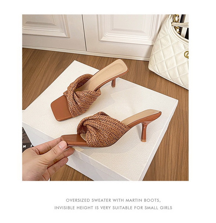 Sandal cao gót nữ mũi vuông quai mảnh đan chéo phong cách thanh lịch — Màu trắng nhạt, nâu sẫm, quần kaki