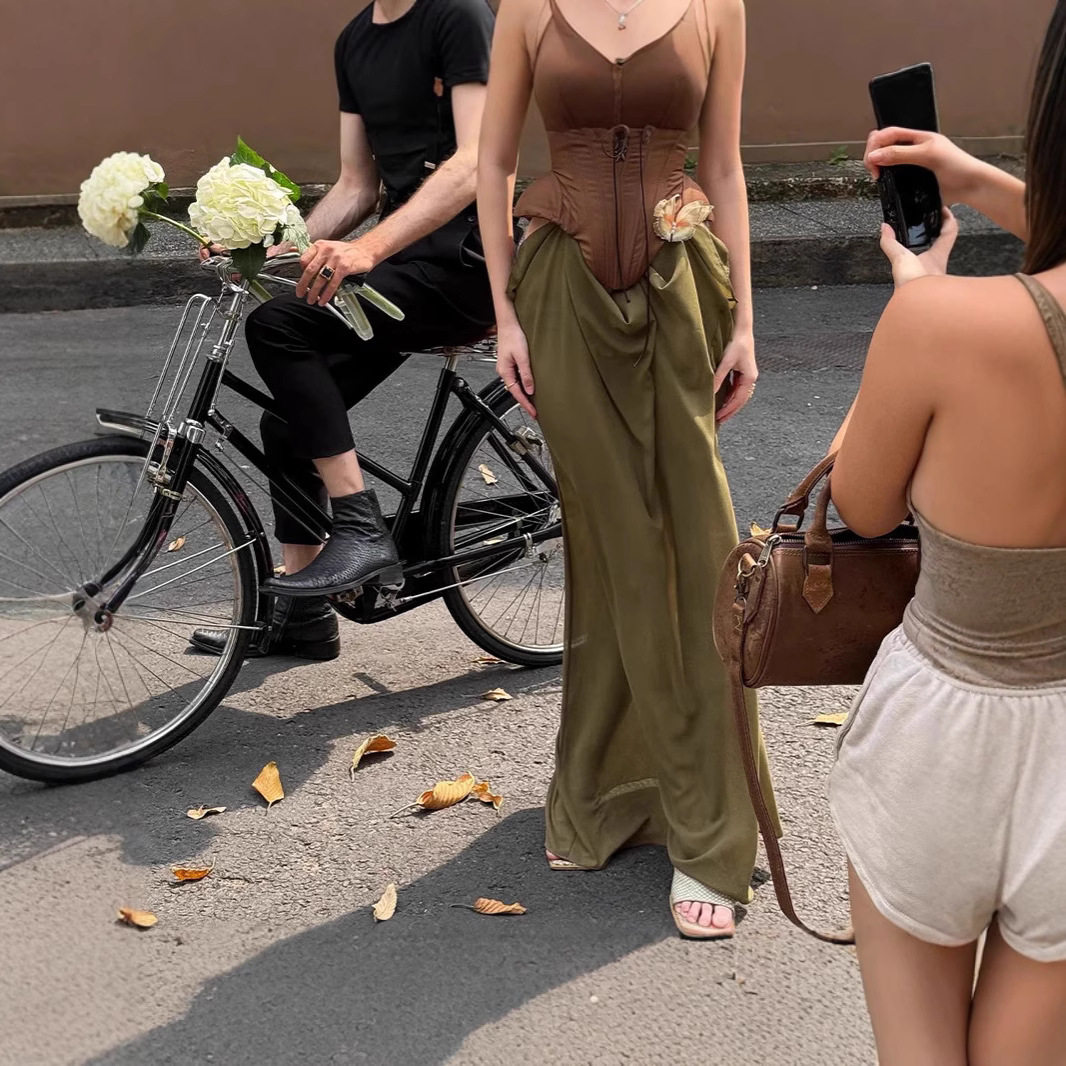 Fashion Vintage High Waisted Bow Design Sexy Midi Skirt for Women Spring Collection Elegant Style Wholesale Available
