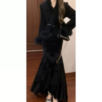 Luxurious Winter Fur Coat & Three-Dimensional Floral Velvet Fishtail Skirt Slim-Fit Two-Piece Set Trendy