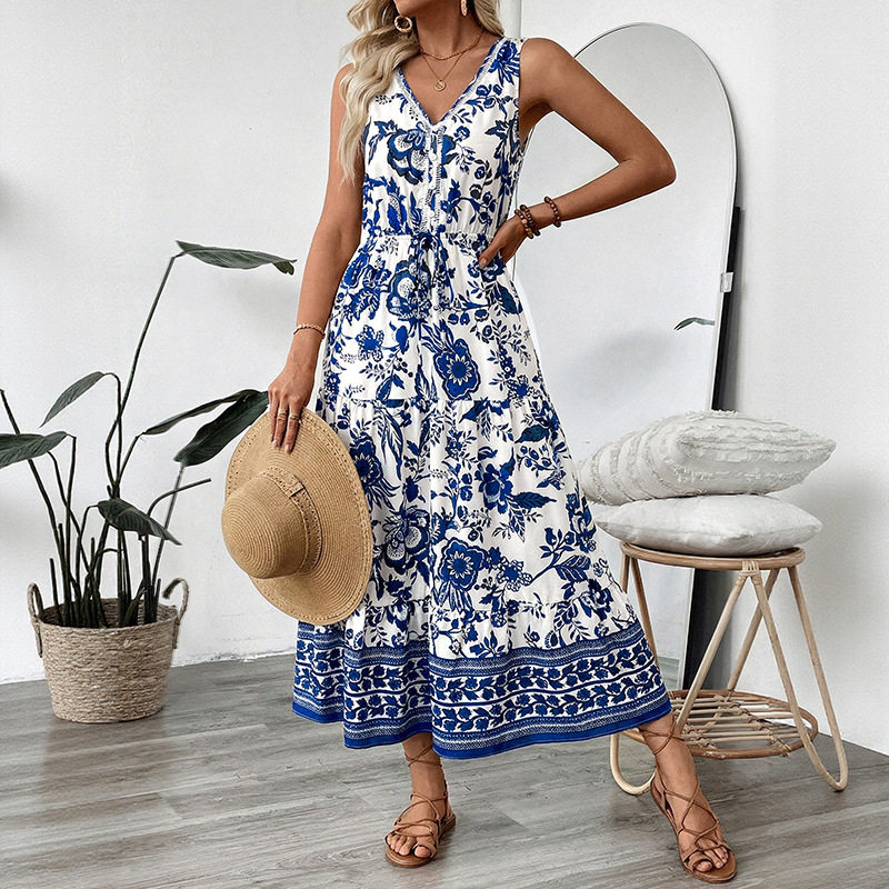 Vintage Floral Print Sleeveless Dress Summer Vacation Style Lightweight Fabric Elegant Design Wholesale Available