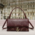 230322-ty wine red