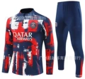 Paris fan