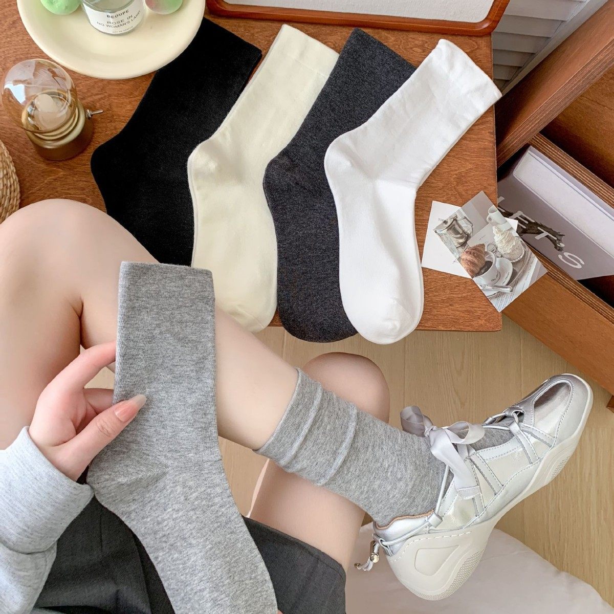 白色堆堆袜子女中筒袜纯棉ins潮月子袜全棉松口袜日系无骨长筒袜