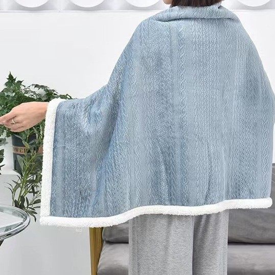 Casual Flannel Composite Lamb Velvet Shawl Blanket Office Lunch Break Blanket Thickeneded Warm Blanket Towel Quilt