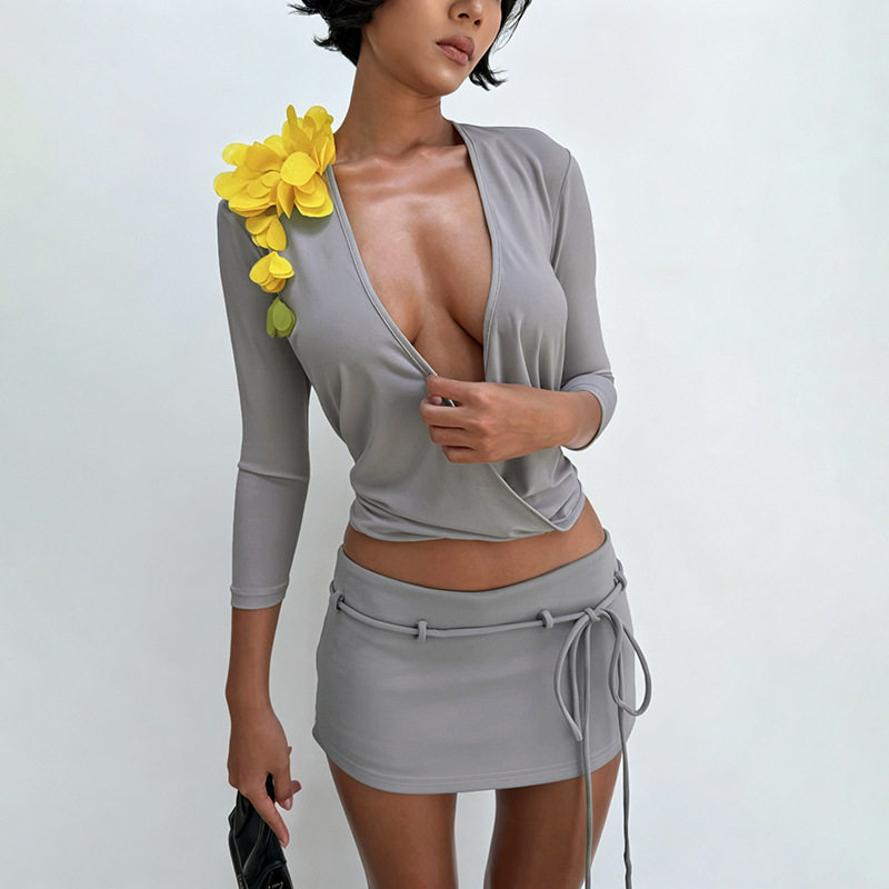 Summer Womens Two Piece Set Deep V Neck Long Sleeve Top Solid Color Low Waist Skirt Casual Wear Wholesale Available
