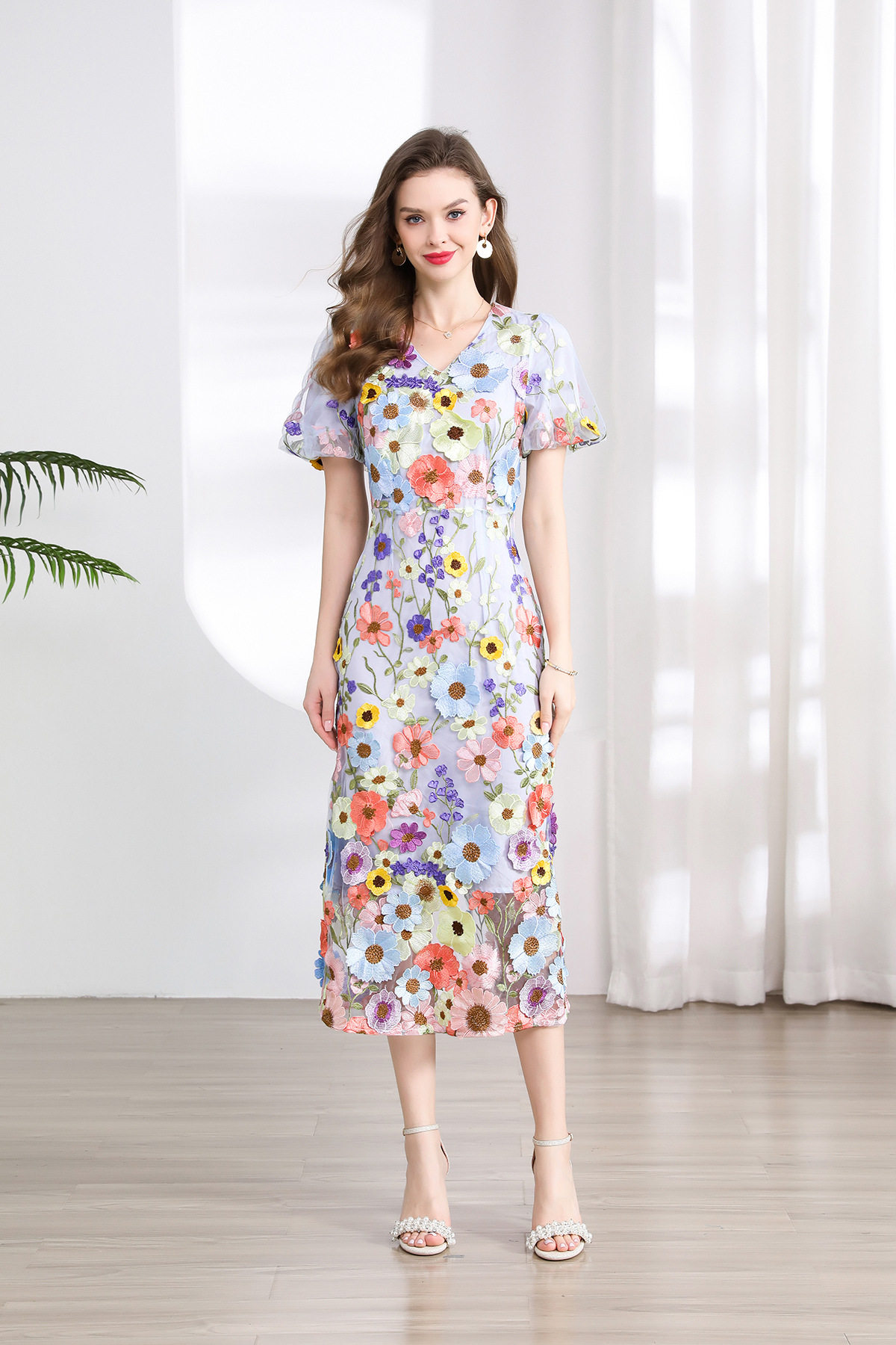 V Neck Short Sleeve Bodycon Lace Dress with 3D Floral Design Elegant Party Style Available for Wholesale