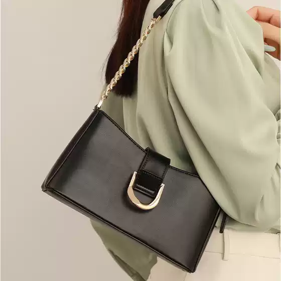 Cross-Border Foreign Trade Underarm Bag 2026 Spring/Summer New Vintage Commuter Shoulder Bag Simple Chain Crossbody Baguette Women's Bag