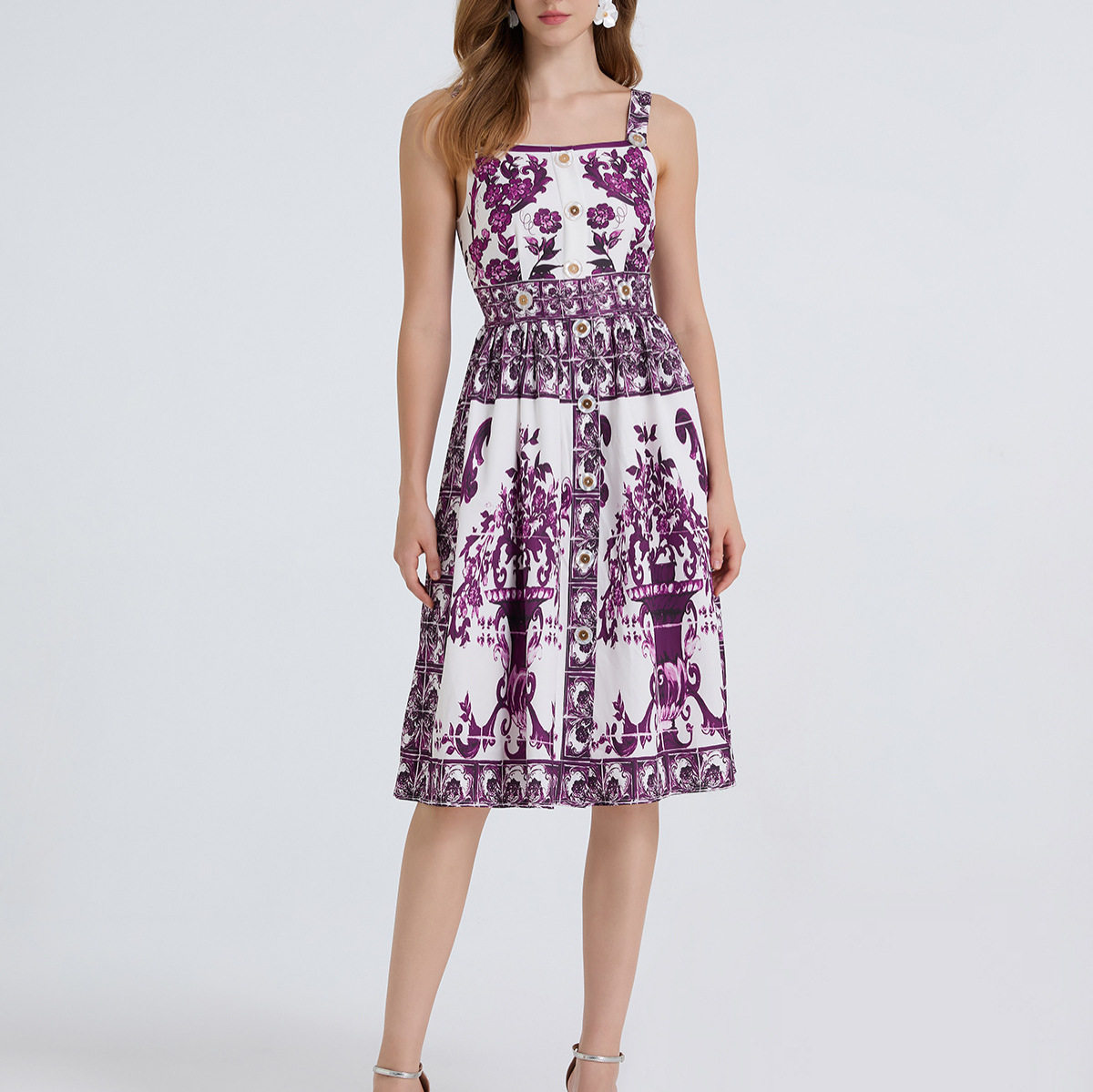 French Vintage Floral Maxi Dress for Women Sleeveless Waist Defined Button Down Elegant Summer Style Wholesale