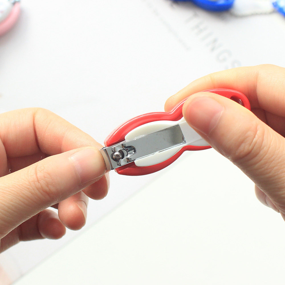 Cute cartoon nail clippers stainless steel nail clippers single household South Korea creative portable large nail clippers