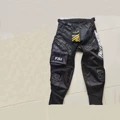 Black a (pants) with side pockets