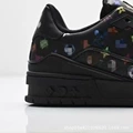 Black tricolor