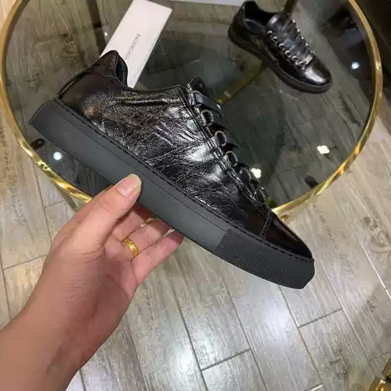 European and American Fashion Paris-Style Low-Top Genuine Leather Couple's Shoes, Black Crackle Casual Sneakers, Factory Wholesale