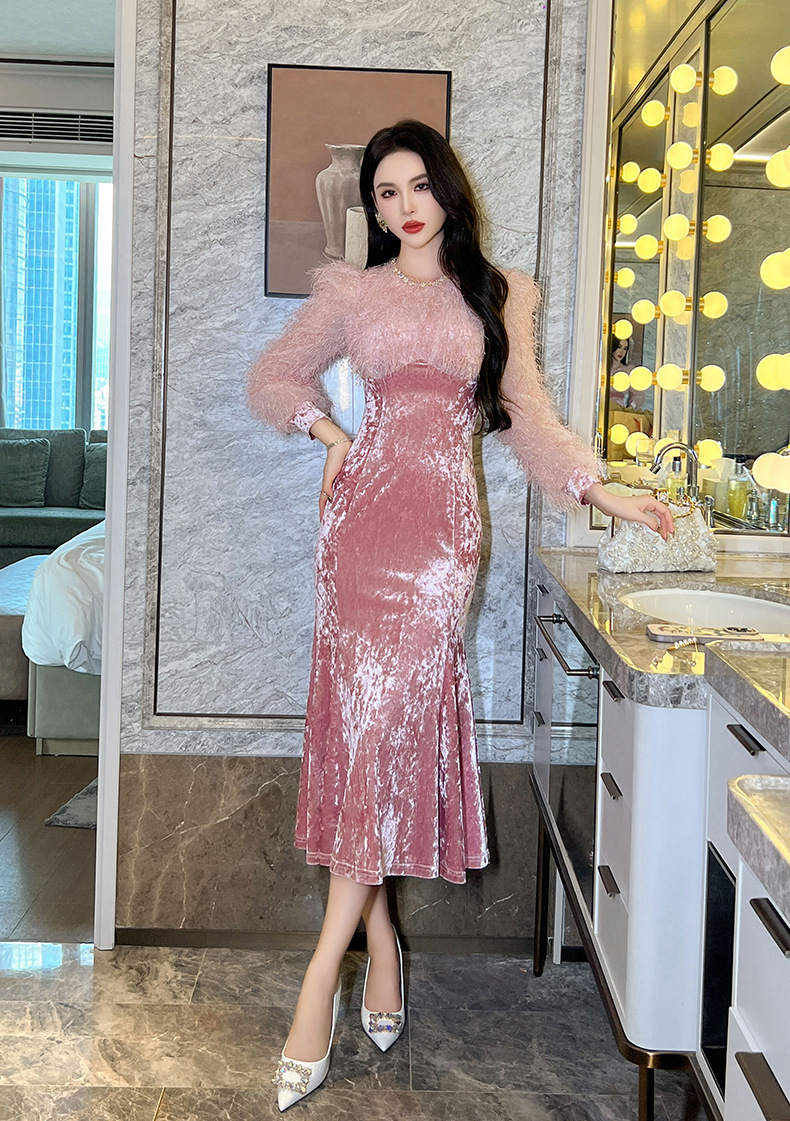 Đầm nữ dáng đuôi cá ôm eo tay phồng đính đá phối lông — Kem mơ, Hồng hoa hồng