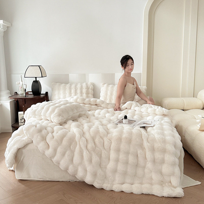 Class a Winter Thickeneded Rex Rabbit Plush Four-Piece Set Coral Velvet Milk Velvet Fitted Bed Sheets Bed Sheets Rabbit Fur Quilt Cover Three-Piece Set