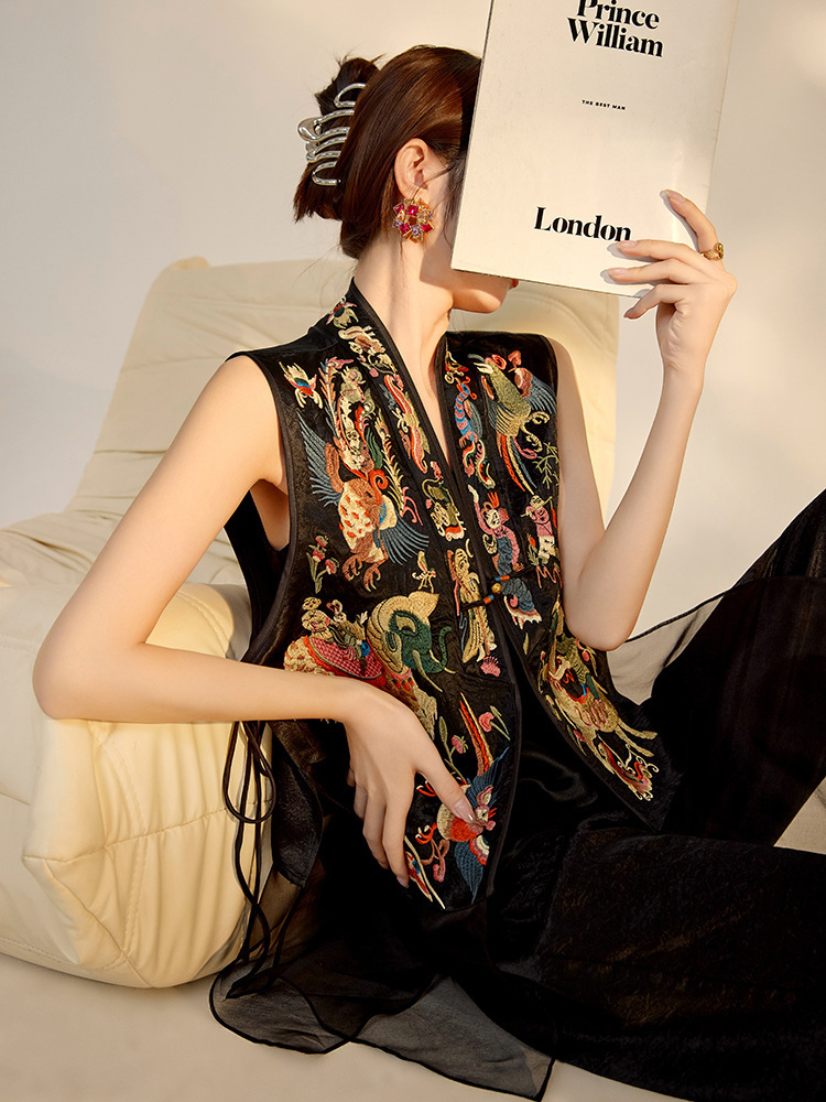 Áo vest nữ dáng gile thêu hoa cổ chữ V phối lưới — Xuân Mộ Đen (cấp ngày hôm nay), Xuân Mộ Đen (giao hàng trong 7 ngày)