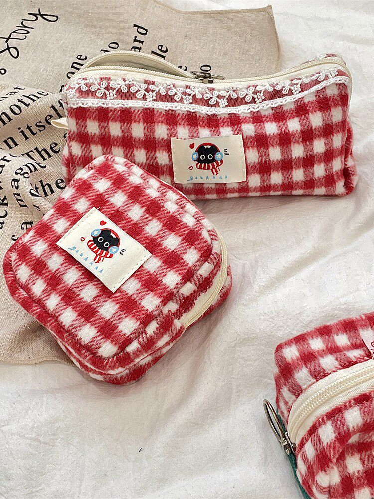 5222 New Knitted Cherry Plaid Student Stationery Pencil Bag Multifunctional Storage Cosmetic Bag Portable Sanitary Bag
