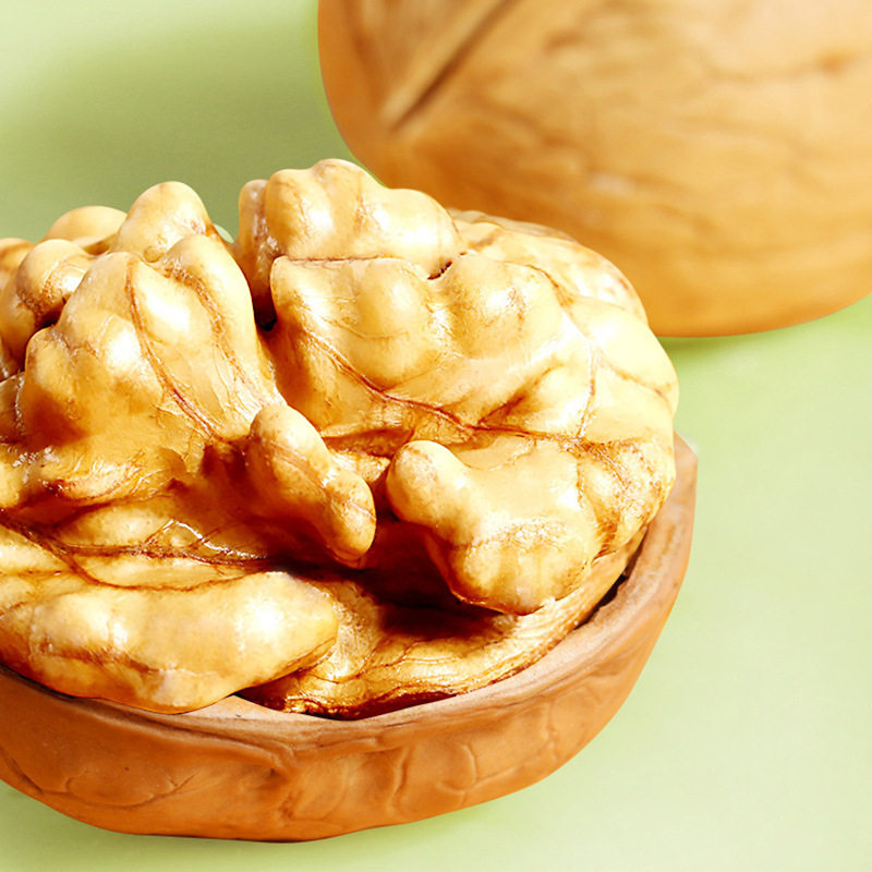 Baicaowei Paper-Skinned Walnuts, Hand-Peeled Thin-Skinned Walnuts, Dried Fruits, Snacks, Nuts, Gifts, Walnuts, Xinjiang Paper-Skinned Walnuts
