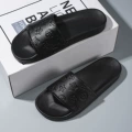 Air pressure star pure black