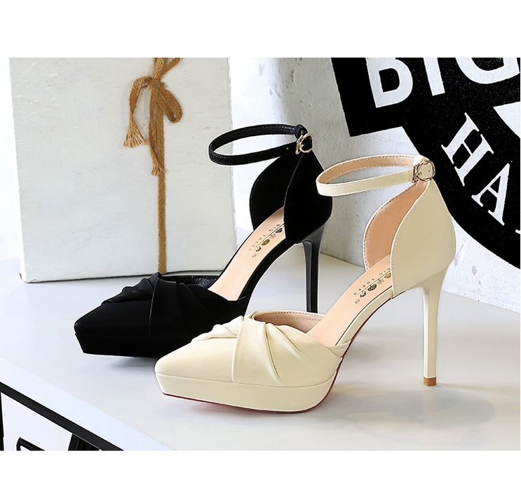 Sandal cao gót nữ mũi nhọn quai ngang đính nơ, đế xuồng 1.5cm, gót mảnh 10.5cm — Màu đen, Màu trắng be