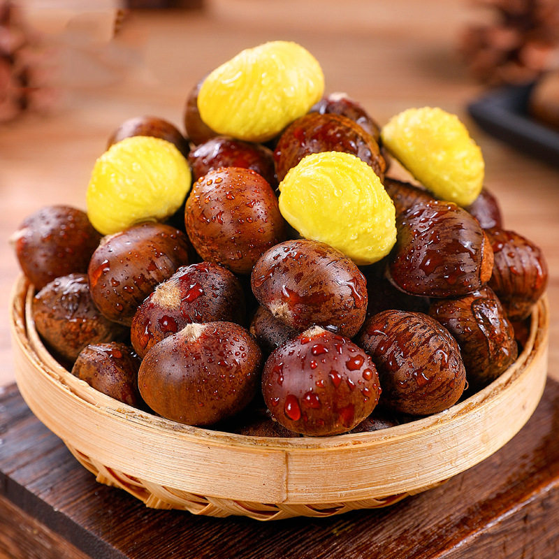 2024 New Goods Picking Qianxi Authentic Chestnut Fresh Chestnut Hebei Chestnut Wild Oil Chestnut Big Castanea henryi Small