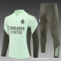 Royal m light green