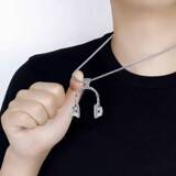 Корейская версия ожерелья-гарнитуры, мужской тренд хип-хопа, дикая сетка, цепочка для красного свитера, студенческая подвеска, дикое ожерелье из титановой стали, аксессуары