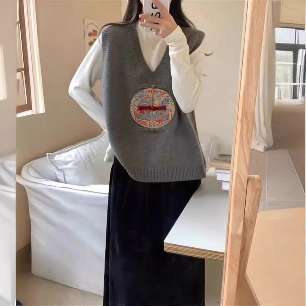 Spring New Chinese style elegant National style knitted vest women's embroidered high-grade sweater vest waistcoat