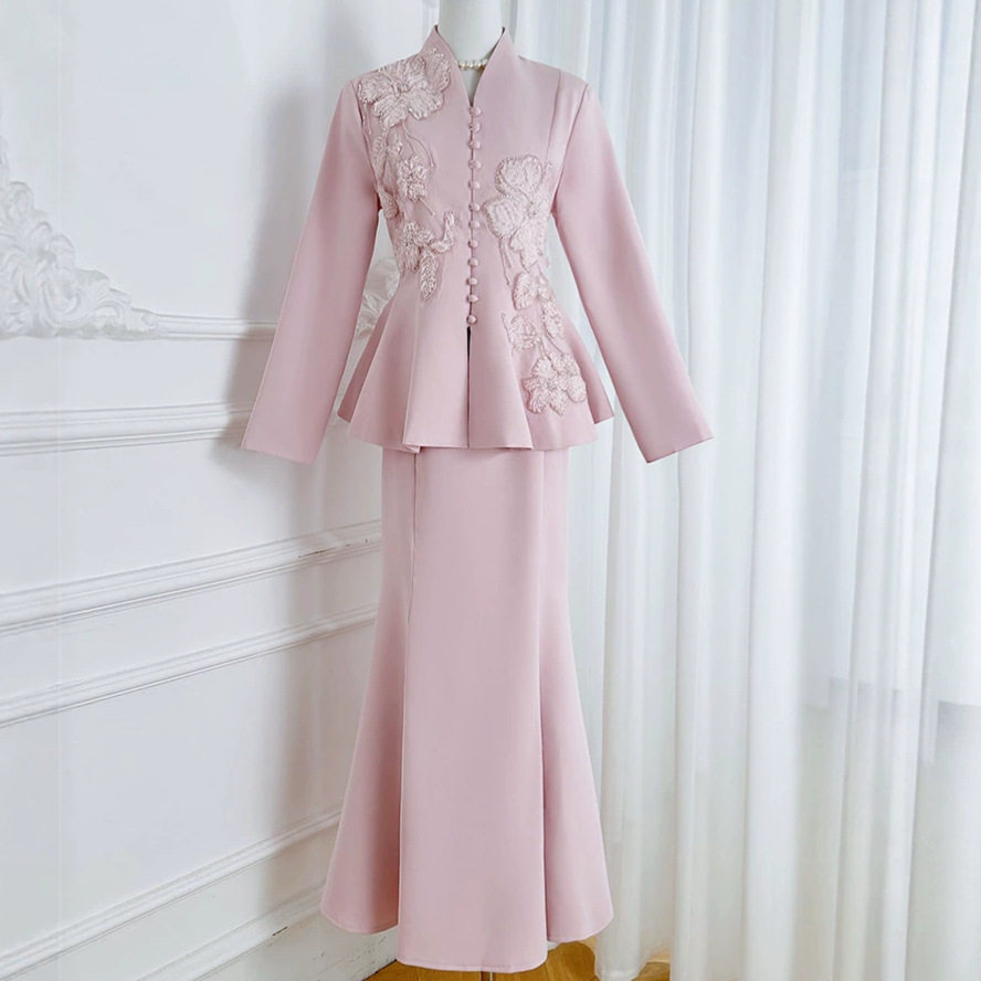 Two Piece Womens Set Slim Fit Cardigan and High Waisted Mermaid Skirt Elegant Autumn Style Wholesale Available