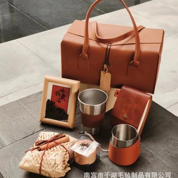 Retro Leather Dragon Boat Festival Leather Portable Business Gift Box Hand-Held Packaging Box Engagement Double-Sided Wedding Candy