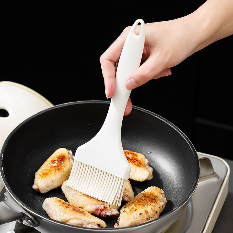 Japanese Silicone Oil Brush Widened Large High Temperature Resistant Sauce Brush Oil Brush Oil Barbecue Brush Oil Tool Food Grade Cross-border