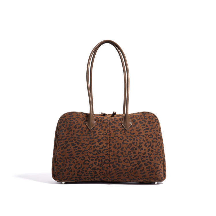 Họa tiết da báo nâu